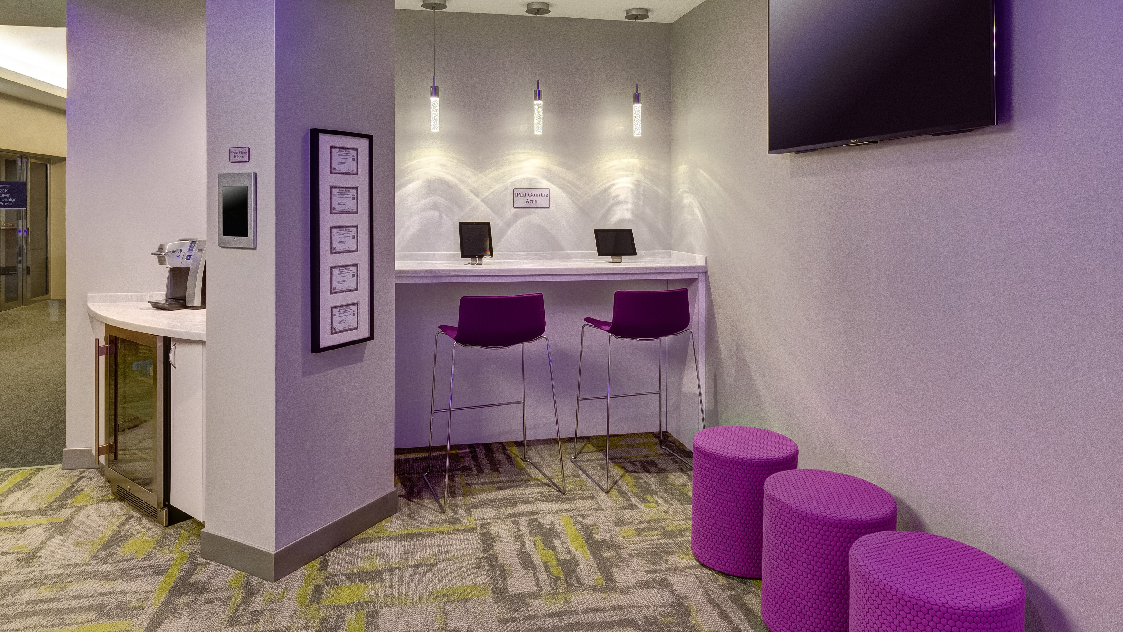 gaming slash workspace area image